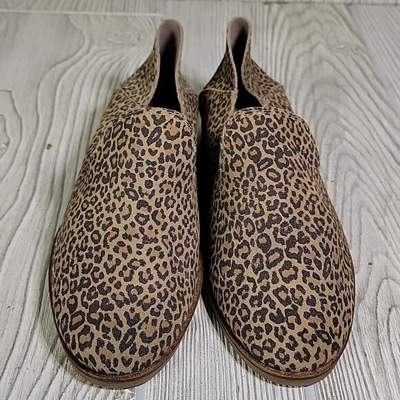 Lucky Brand Cahill Animal Print Leather Slip On Loafer Flats Womens Size 5 NEW - Picture 3 of 11